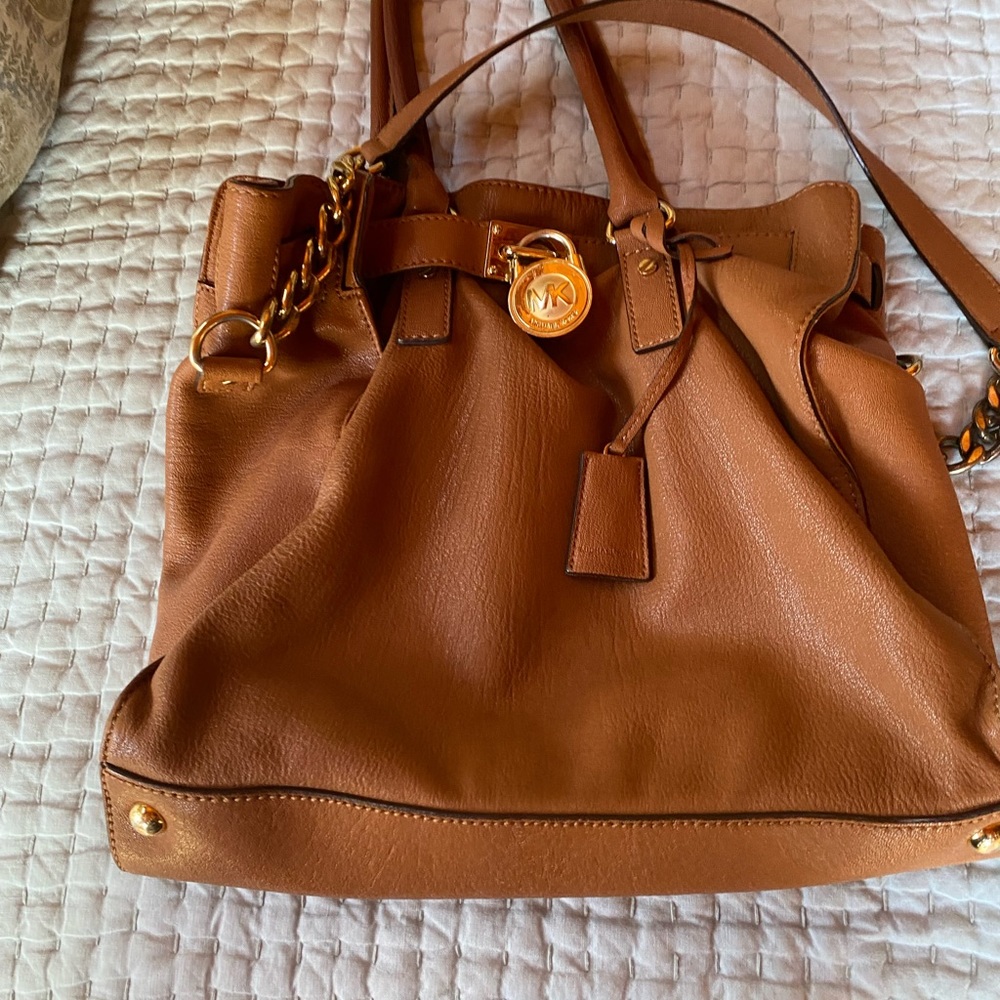GUC Michael Kors Tote Bag!